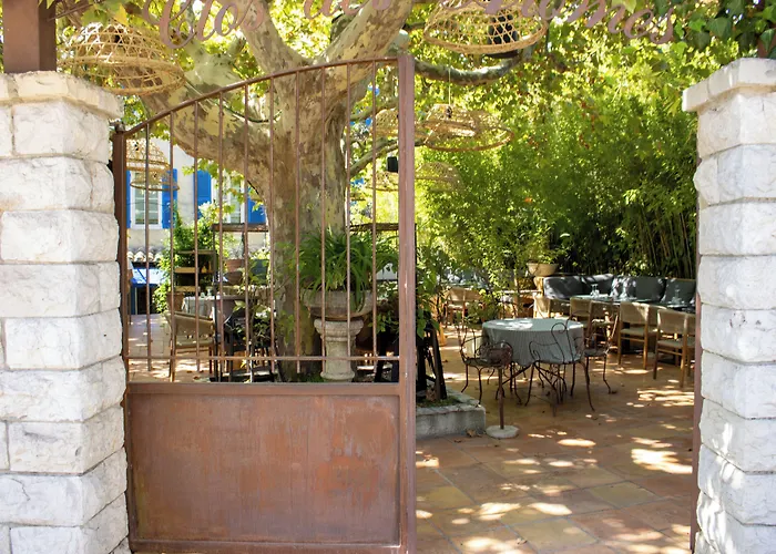 Le Clos Des Aromes
