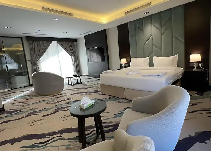 Al Wateen Hotel