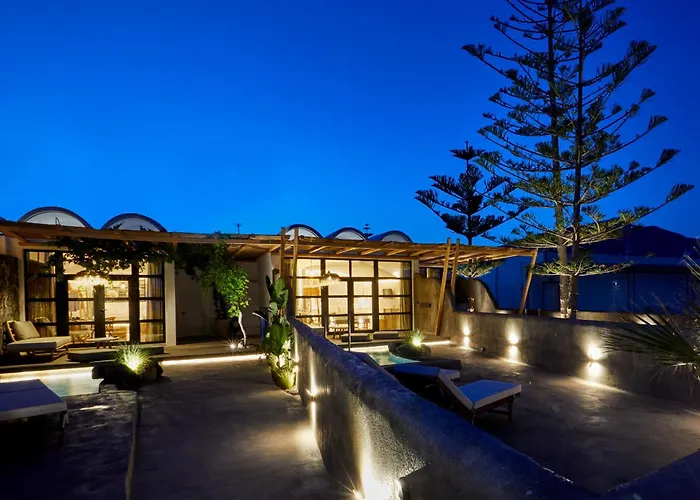 Oscar Beachfront Suites - Adults Only