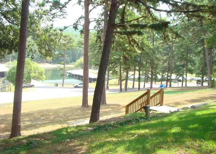 Gr4 - Mountain Harbor Queen Guest Room On Lake Ouachita