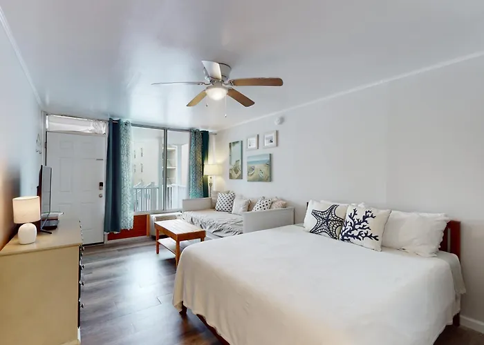 Ocean Waye 226