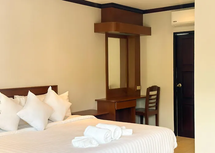 Botanic Boutique Hotel Surin Beach