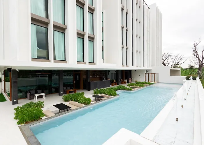 Good Nakhonsawan Hotel