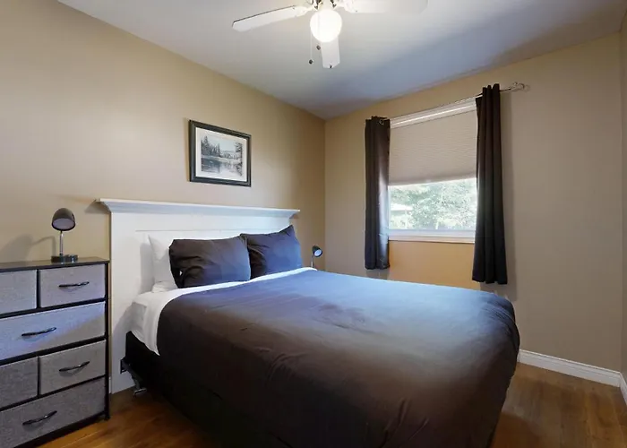 Roseway River Cottages