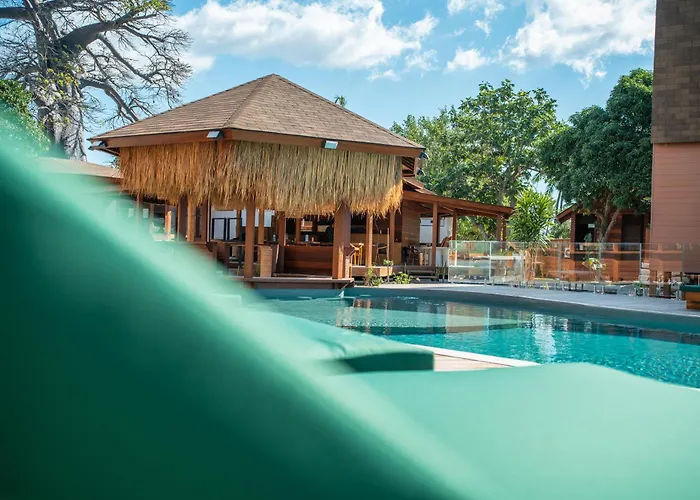 Naya Lodge