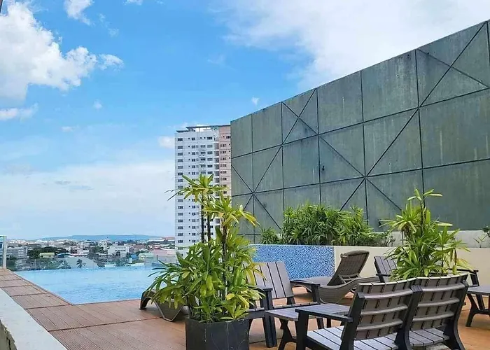 Cozy Studio Unit - Inspiria Condominium Beside Abreeza Mall