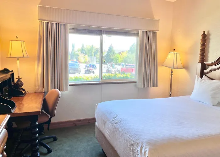 Relaxing Double Queen Suite Near Park City & Sundance Ski Resorts - 1087