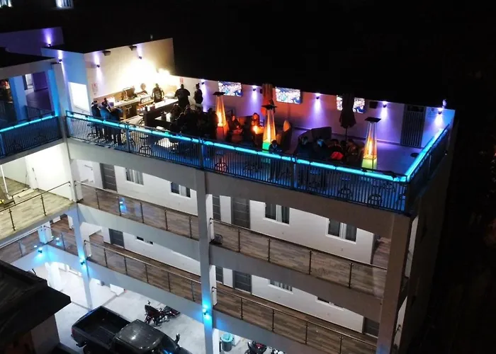Hotel Cuatro Palmas