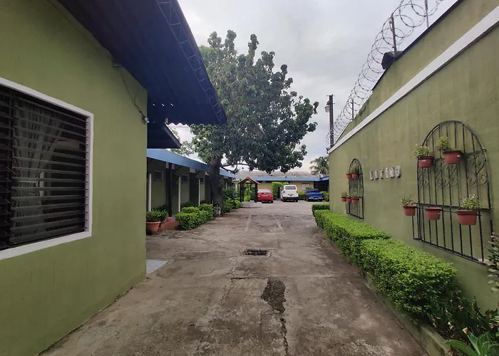 Hotel en Santa Ana