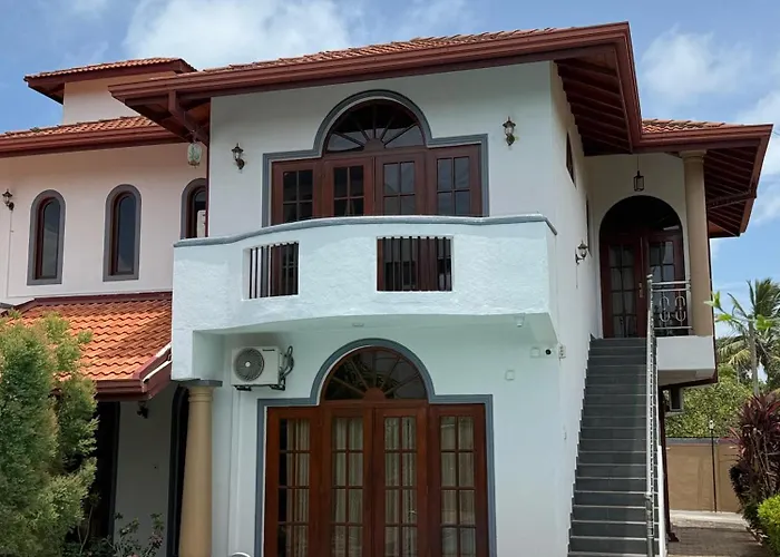 Hotel Transylvania - Negombo