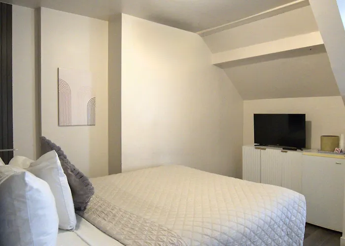 Hotel Auberge Manoir Ville Marie