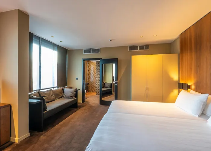 Serwir Hotel