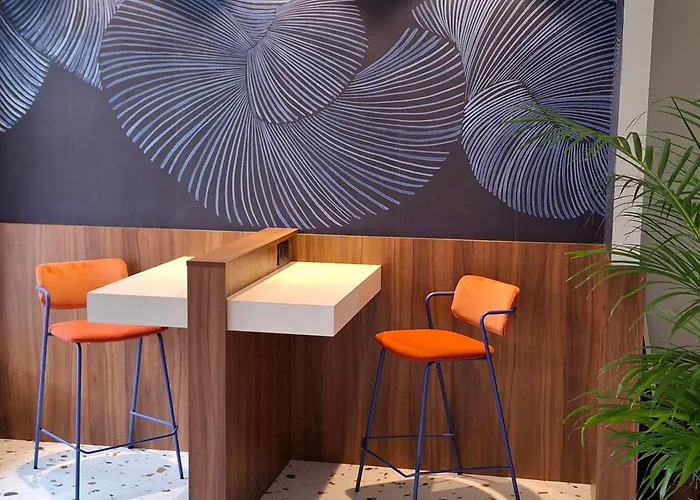 Logis REX HOTEL Lorient