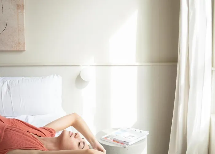 Bypillow The Bloom Girona