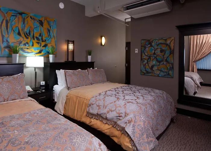 The Giacomo Niagara Falls Ny, An Ascend Collection Hotel