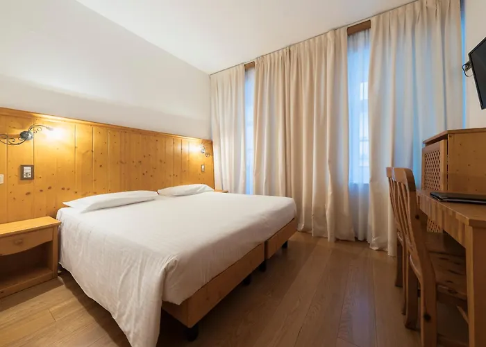 Hotel Montana
