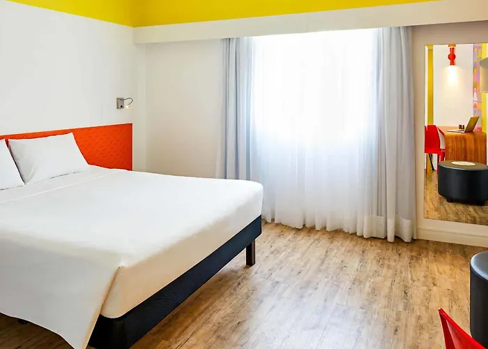 Ibis Styles Balneário Camboriú - 1 Quadra do Mar