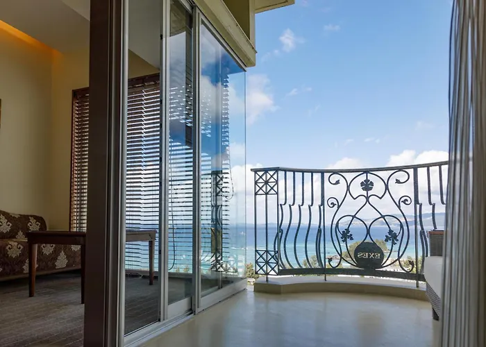 Okinawa Kariyushi Resort Exes Onna