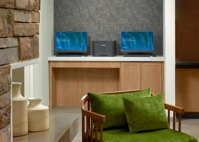 Fairfield Inn & Suites By Marriott Frederick