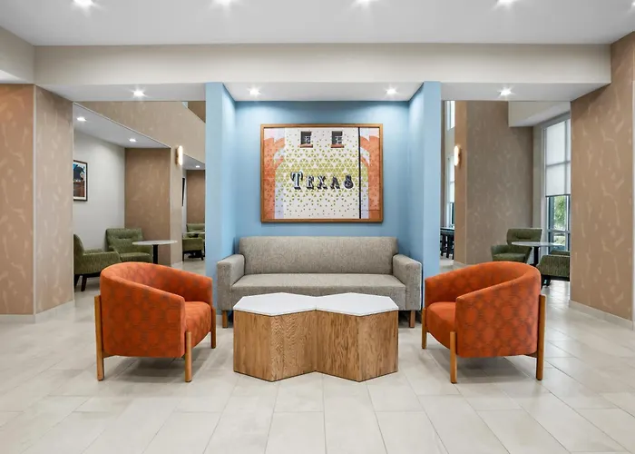 Hampton Inn And Suites Waxahachie