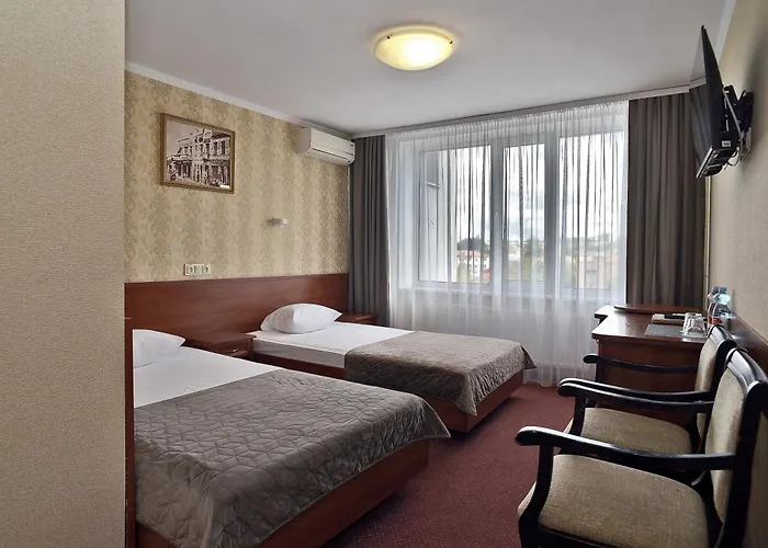 Hotel Mir