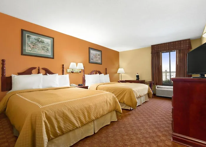 Ramada Limited - Columbia Hotel