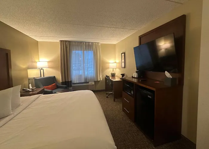 Wingate By Wyndham Pittsburgh West Mifflin
