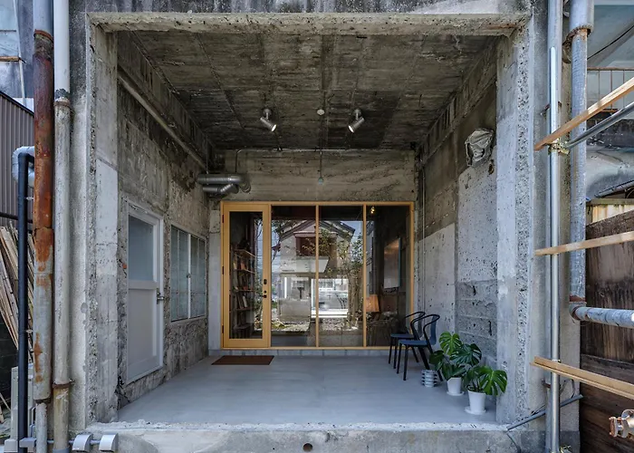 Arcade Hotel