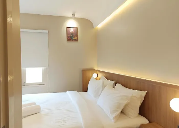 Urban Room Samed
