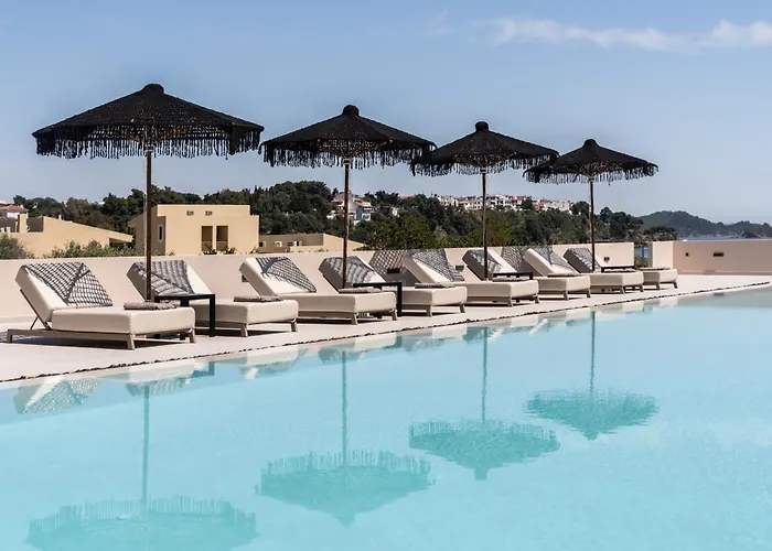 Nimfi Suites