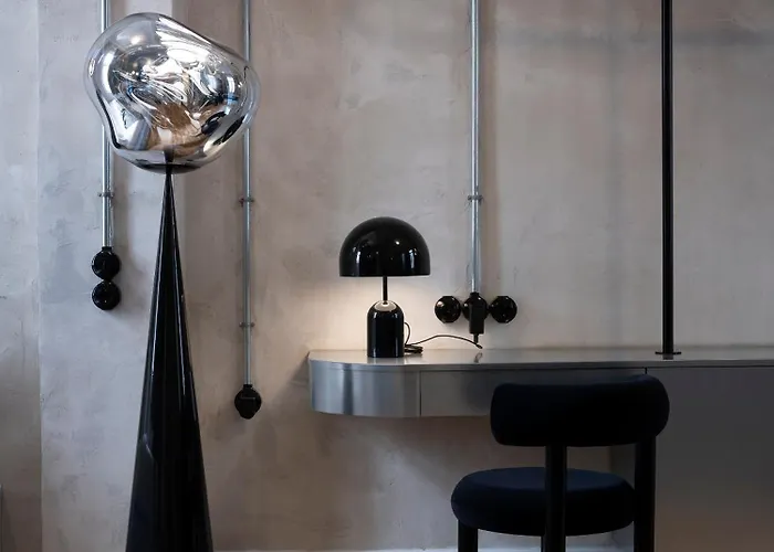 Hipsters Hotel