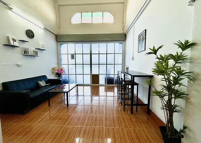 The Cabana Guesthouse