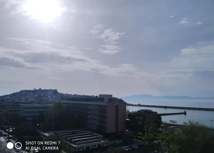 Nefeli Hotel