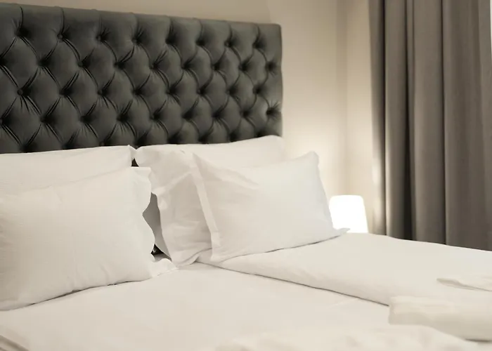 K&G City Hotel