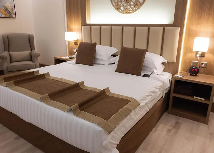 Sakura City Hotel