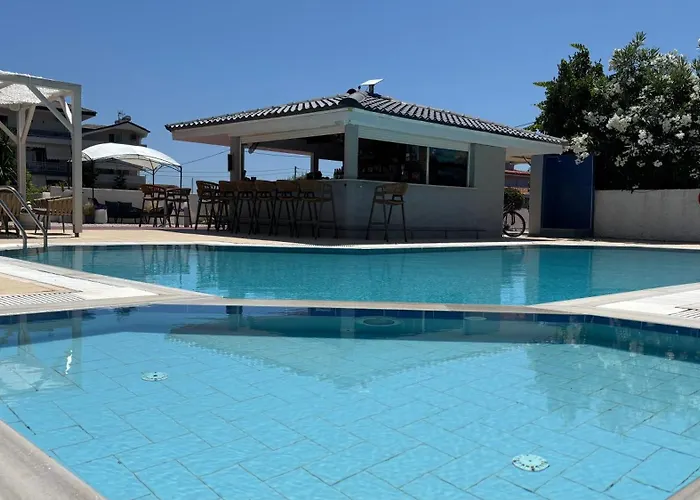 Sarti Plaza