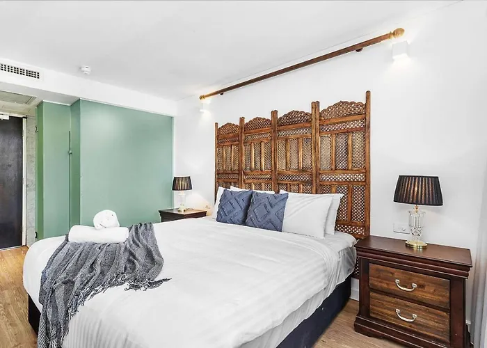 Nest On Newcastle - E1
