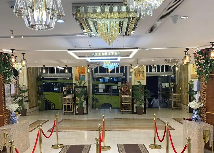 ضيوف المقام كونكت توصيل للحرم - Diouf Al Maqam Connect Hotel Shuttle Service To The Haram
