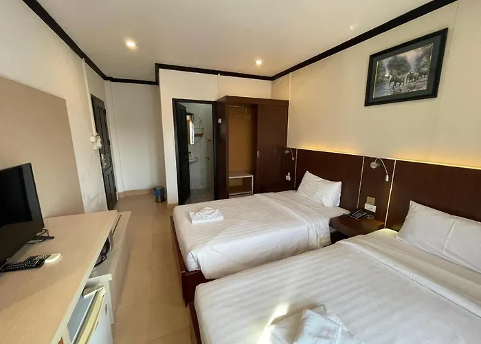 Lucky City Hotel