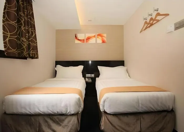 Noble Park Hotel