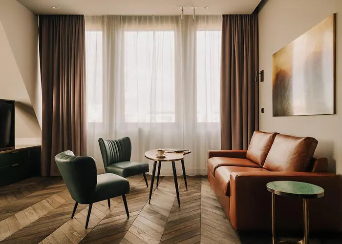 The Cyrus Hotel