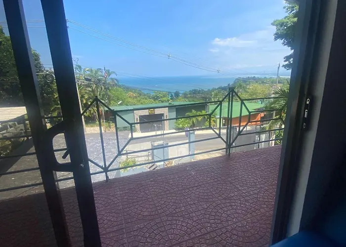 Hotel Manuel Antonio Inn
