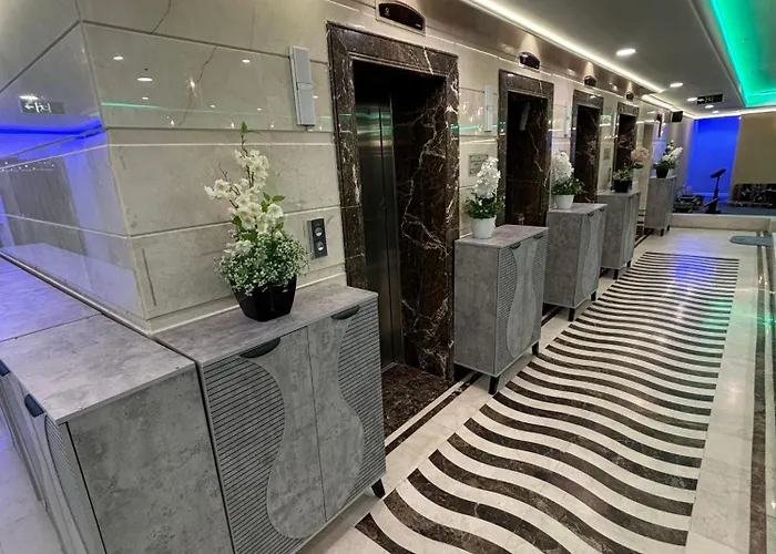 فندق قلعة تاون هاوس توصيل للحرم - Town House Castle Hotel