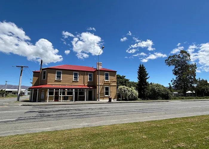 The Albury Est1879