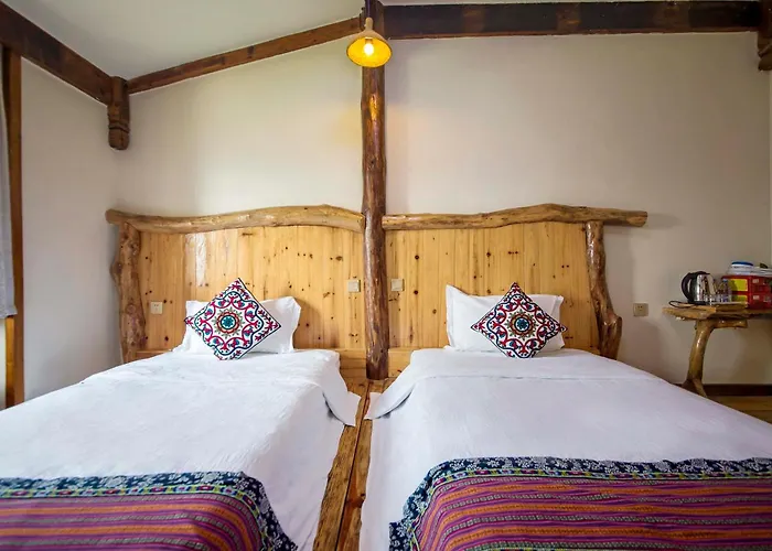 Zhangjiajie Xiangxi Dream Weaver Inn -Tianmen National Forest Park & Avator Mountin, Free Pick-Up & Laundry, Tour & Ticket Service, English Customer Service
