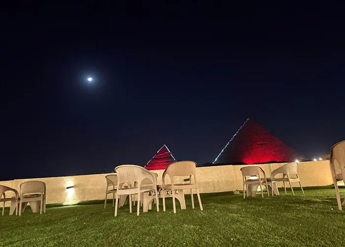 The Tree Pyramids Inn
