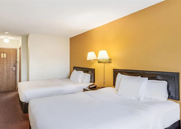 Econolodge Whitehall