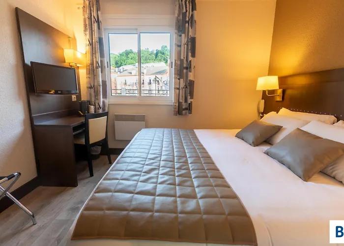 Hotel Croix Des Bretons - Lourdes Pyrenees