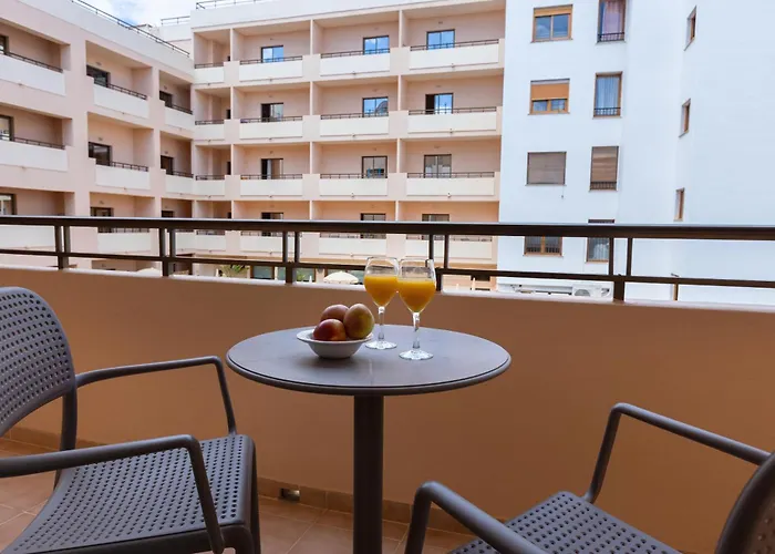 Invisa Hotel La Cala (Adults Only)