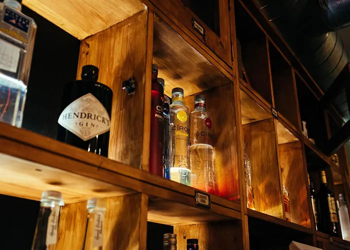 The Duke Of Edinburgh Hotel & Bar